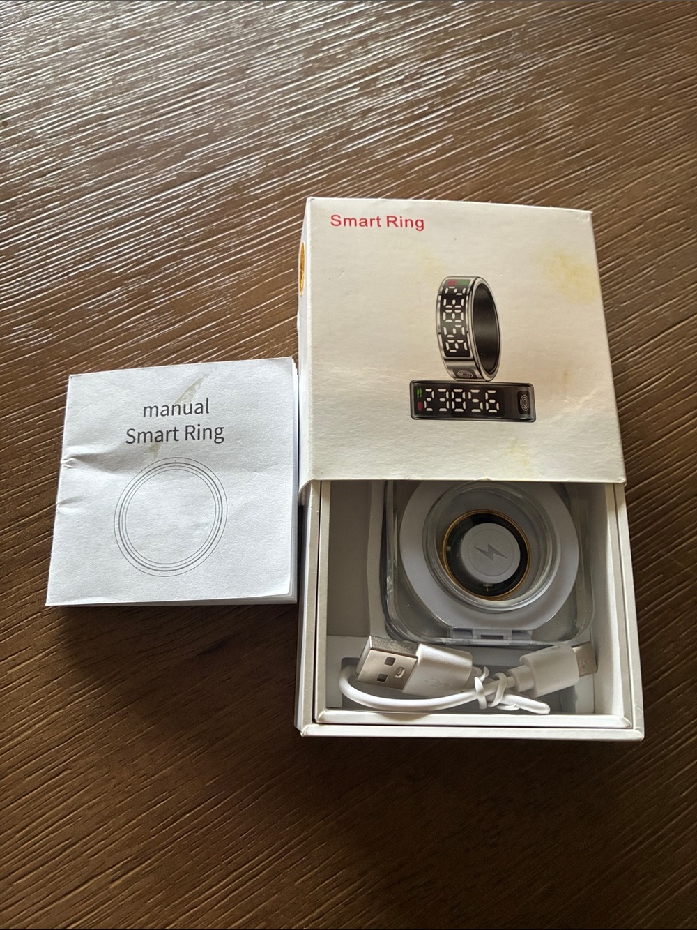 Wireless Smart Ring Charging Dock - White and Gold